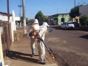 Agentes estão sendo impedidos de fazer pulverização e trabalho de casa a casa por moradores sem consciência 