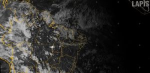Meteoro que atingiu a Rússia cruzou o céu brasileiro na quinta