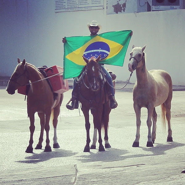 Felipe chega oficialmente ao Brasil nesta terça-feira, 3 de junho. O brasileiro será recebido em Corumbá/MS (foto Divulgação) 