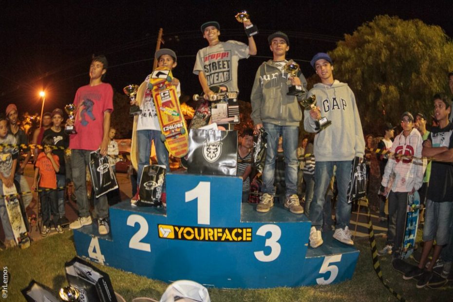 Galera do skate de Guaíra mandou bem em Pitangueiras