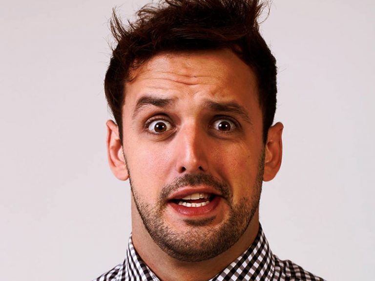 GUAÍRA: CIRCUITO CULTURAL PAULISTA TRAZ STAND UP COMEDY COM O HUMORISTA RODRIGO CAPELLA NO PRÓXIMO DIA 26