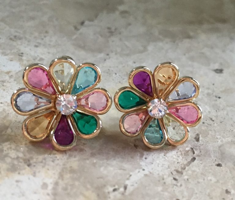 INCREMENTE SEU NEGÓCIO OU SEU CLOSET COM PEÇAS LUXUOSAS E DELICADAS