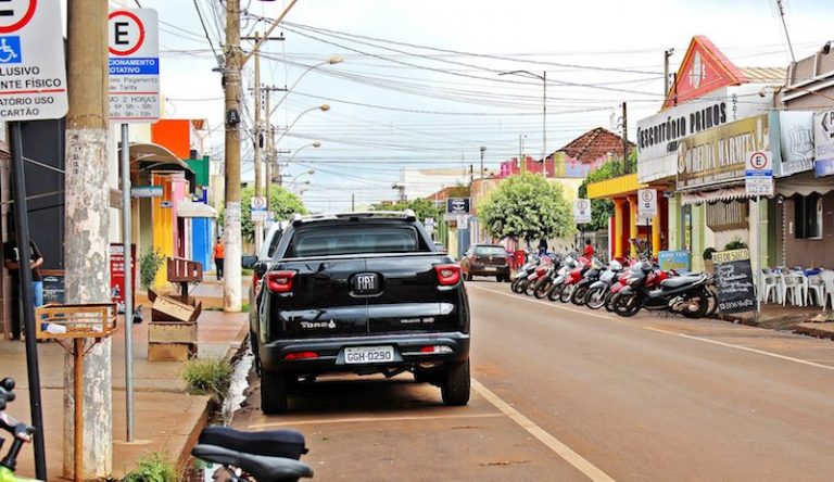 ÁREA AZUL DE GUAÍRA RECEBE NOVOS LUGARES PARA ESTACIONAMENTO DE MOTOCICLETAS NA CIDADE