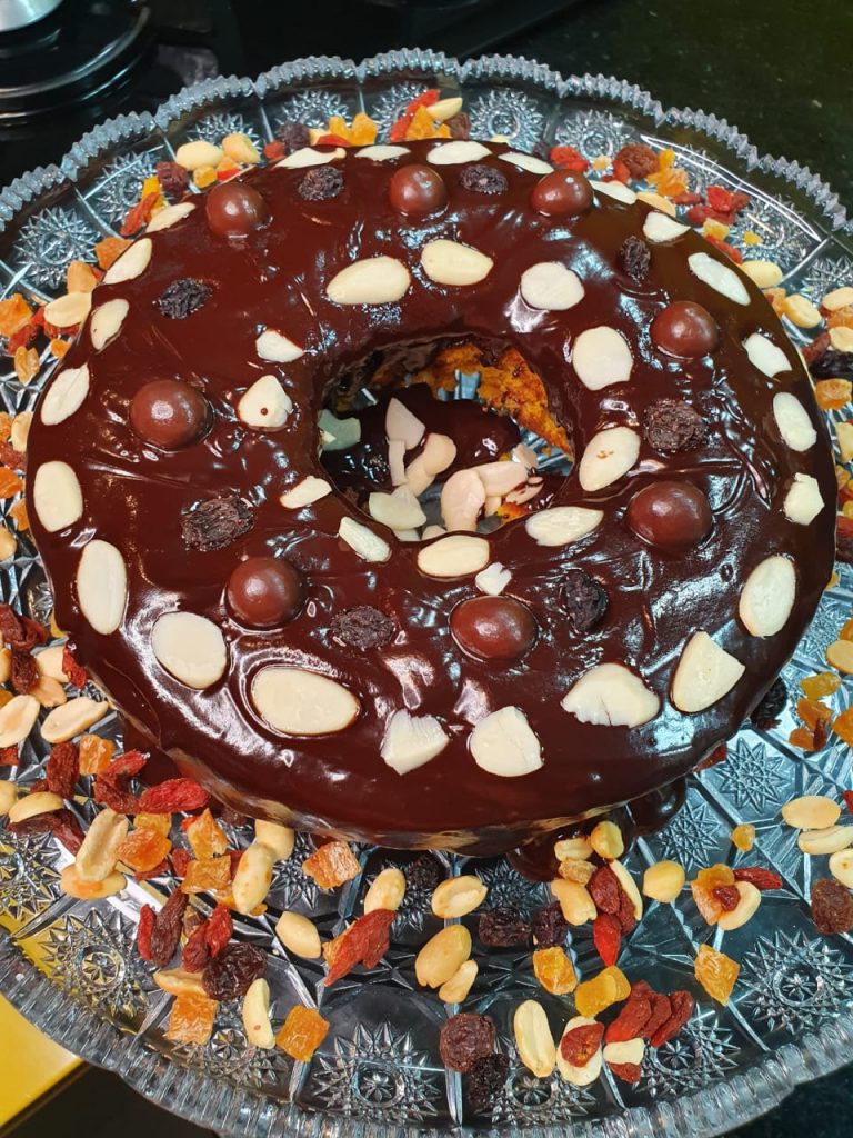 Nutri de famosos, Renata Pigliasco, dá dica de um bolo nutritivo para Di das Crianças.