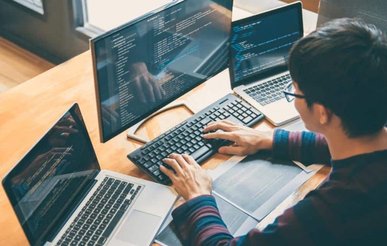 Accenture e Gama Academy abrem 60 vagas para capacitação de programadores