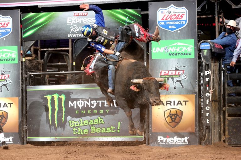 PBR fecha parceria para exibição do melhor do bull riding na televisão brasileira