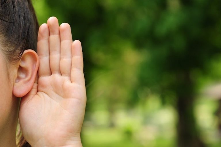 Perda auditiva pode indicar sintoma precoce para o mal de Parkinson, revelam pesquisadores britânicos