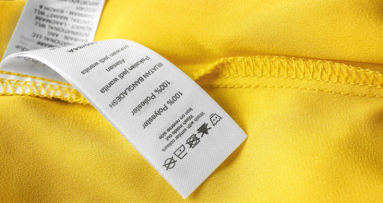 Para não errar mais, descubra o que significam os símbolos das etiquetas das roupas
