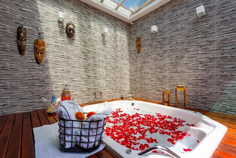 Hidrozonioterapia: terapia ajuda no alívio de dores e de cicatrizes