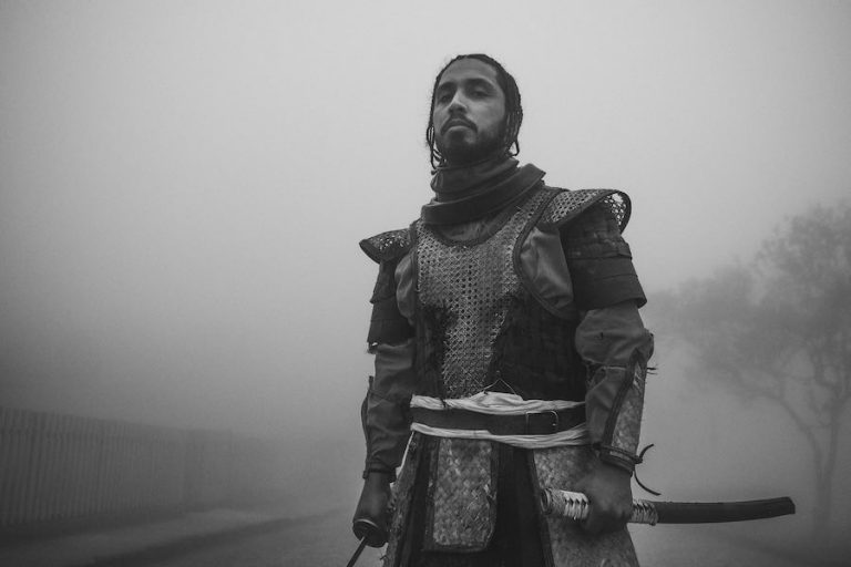 Rashid anuncia show de lançamento do disco Movimento Rápido dos Olhos no Sesc Pinheiros, em São Paulo