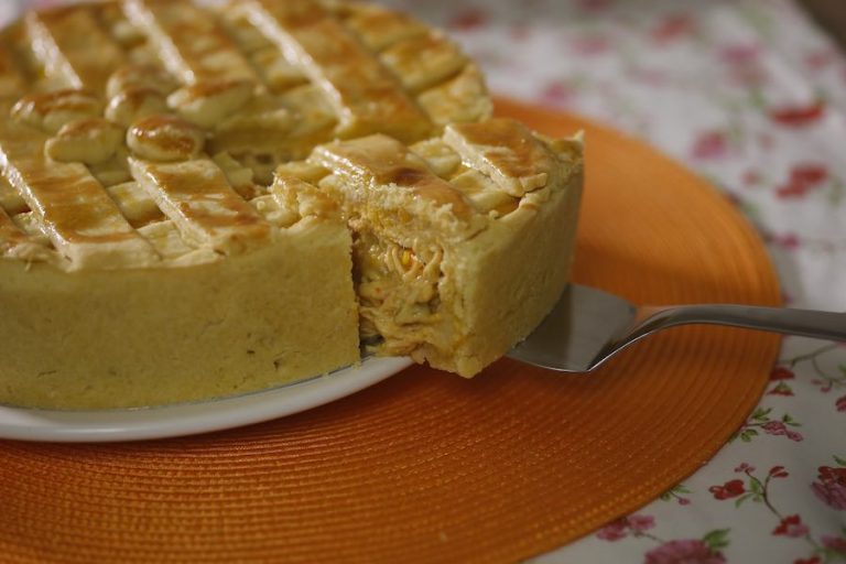 Aprenda a fazer Torta de Frango