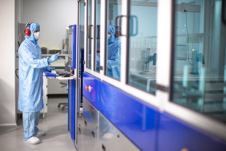 Implante cerâmico desenvolvido por equipes brasileira, suíça e alemã será destaque na International Dental Show, na Alemanha