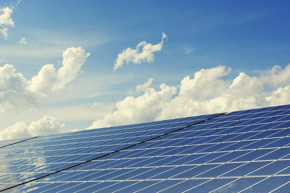 Uso de energia solar é essencial ao meio ambiente