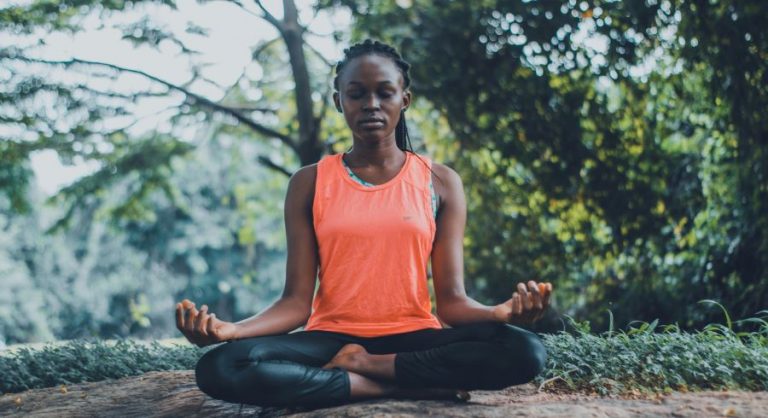 5 benefícios da meditação para a produtividade e o bem-estar