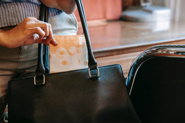 Trote solidário do Instituto Yduqs vai arrecadar absorventes