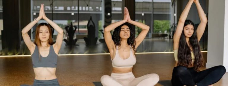 Como a prática de Yoga pode ajudar a parar de fumar