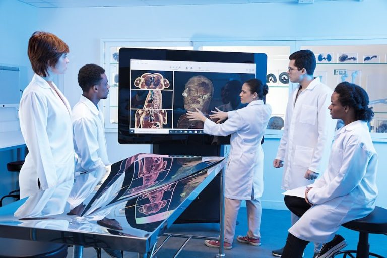 Oportunidade na Saúde: IDOMED Vest abre caminho para a formação de novos médicos no Brasil