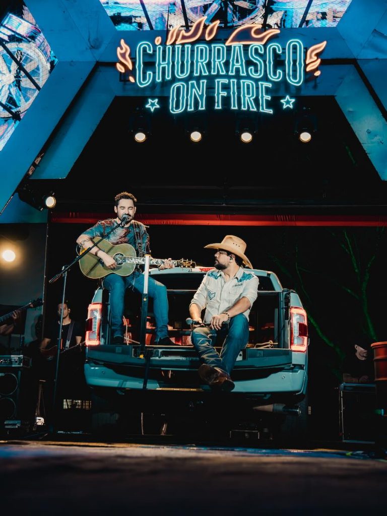 Churrasco On Fire São Paulo: evento da dupla Fernando e Sorocaba tem ingressos esgotados em menos de meia hora