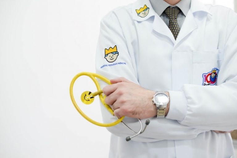 Dia do Pediatra: menos de 10% dos especialistas brasileiros atuam no SUS