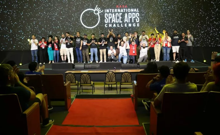 Aplicativo que promete simplificar a vida do agricultor vence competição da NASA em Ribeirão Preto