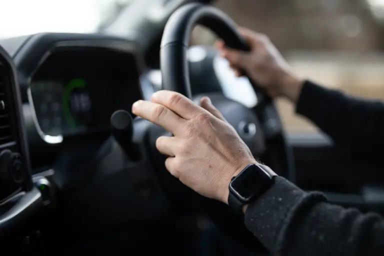 Ano novo, carro novo: Como começar 2025 com carro zero sem “passar perrengue” e ainda economizar?