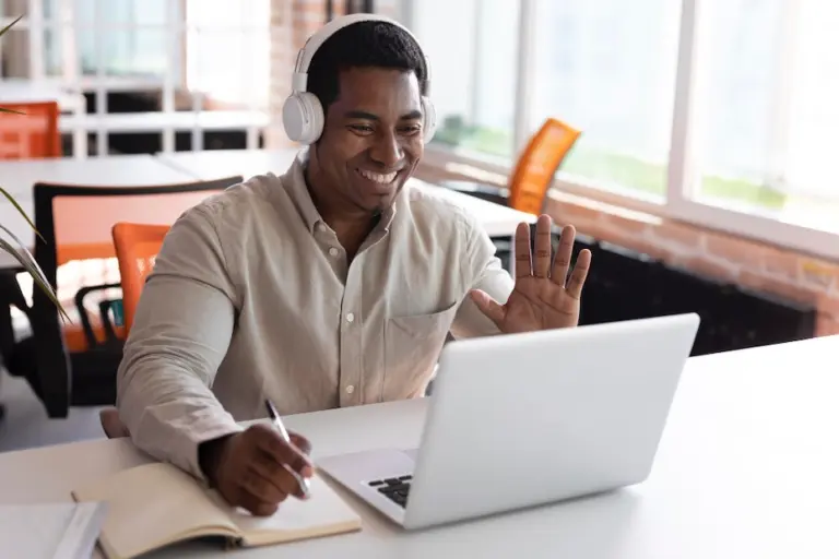 Pós-graduação EAD: o atalho inteligente para sua especialização dos sonhos