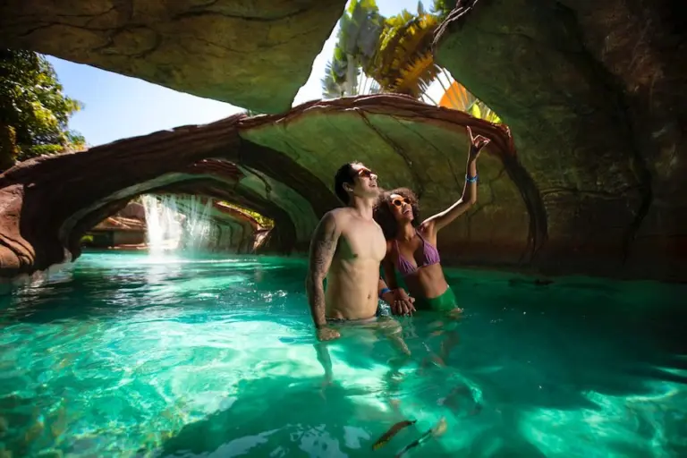 Resorts Week no Hot Beach garante diversão com até 25% de desconto