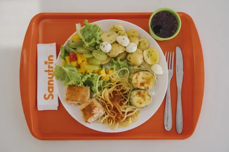 Educação alimentar na escola: quando o cardápio também ensina