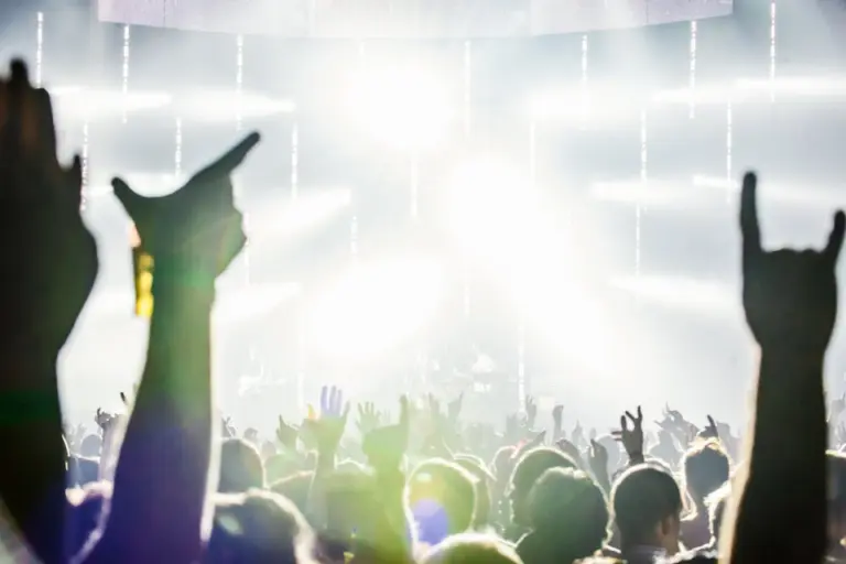 A Inteligência Cultural do Rock: Um Tributo Neurocientífico ao Dia Mundial do Rock