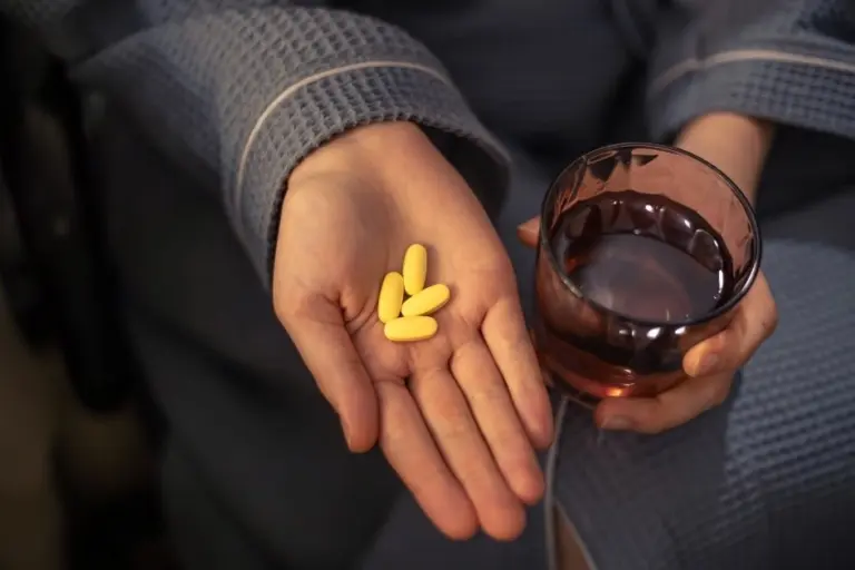 Julho Amarelo: Um alerta para a saúde do fígado e o uso consciente de medicamentos