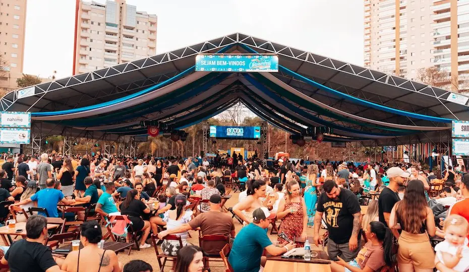Oktoberfest Ribeirão promete chope artesanal, música e diversão para toda a família no Parque Raya