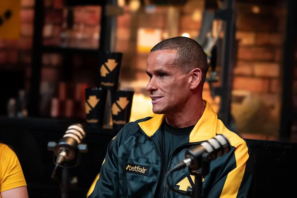 Rivaldo comenta Bola de Ouro e fica triste pela posição de Rafinha- Poderia ter conquistado o prêmio