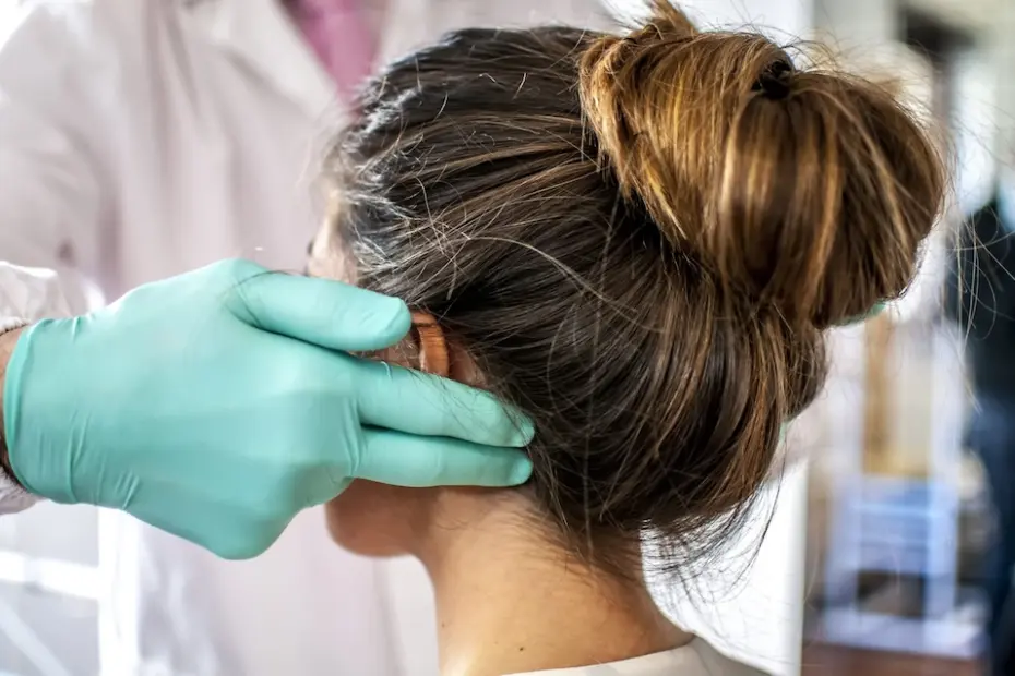 Meningite: infectologista esclarece mitos e reforça importância da vacinação