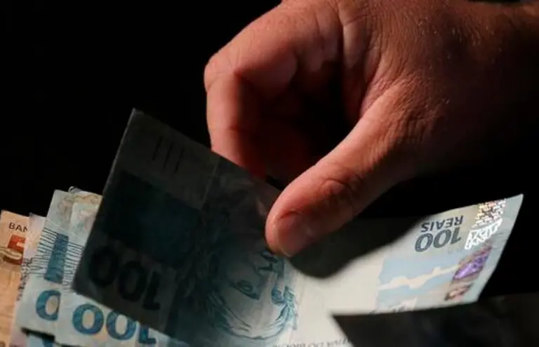 Rombo fiscal: 54% dos municípios estão no vermelho; déficit chega a R$ 33 bilhões