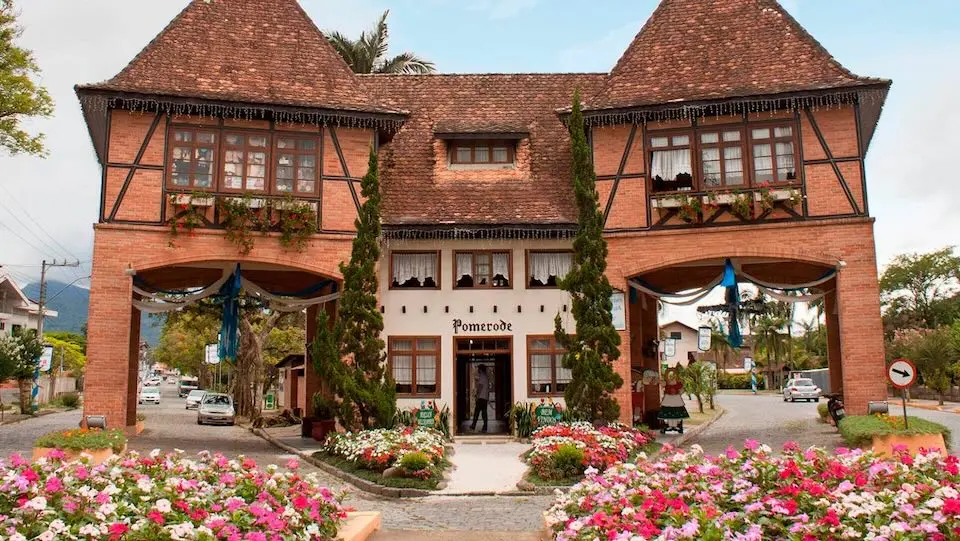 Santa Catarina além da Oktoberfest: descubra outras joias do Vale Europeu