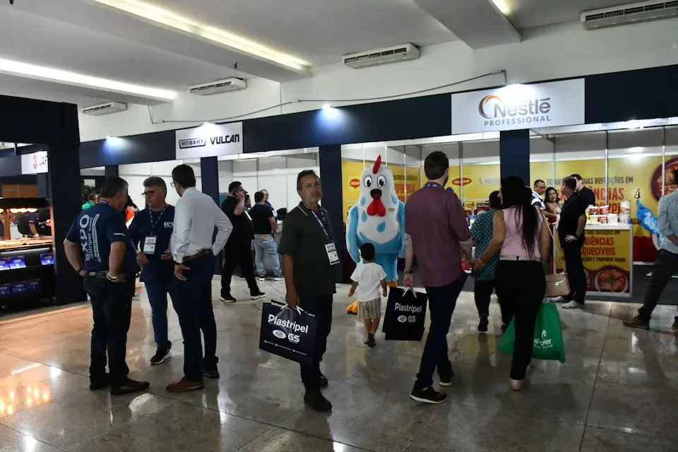 EXPO Plastripel 2026 abre inscrições e amplia expositores para fortalecer presença no mercado varejista nacional