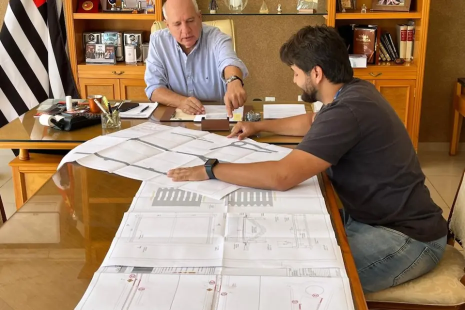 Projeto de revitalização da Av. José Cavenaghe com ciclofaixa entra em fase final de aprovação em Guaíra