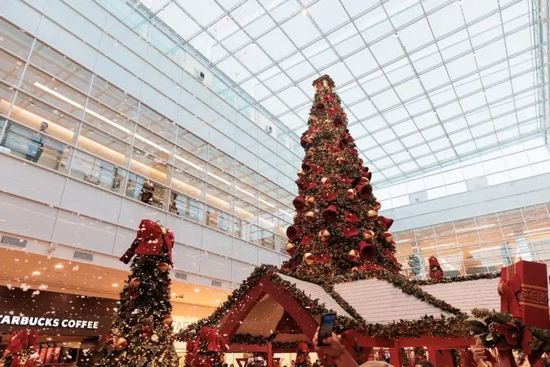 RibeirãoShopping e ShoppingSantaÚrsula ampliam horários de funcionamento em dezembro 2