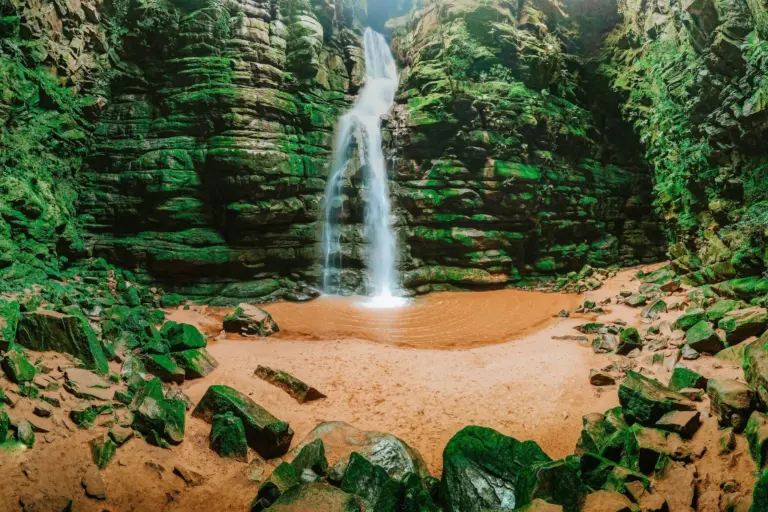 Turismo 60+: confira destinos marcantes em Ponta Grossa para fazer as malas