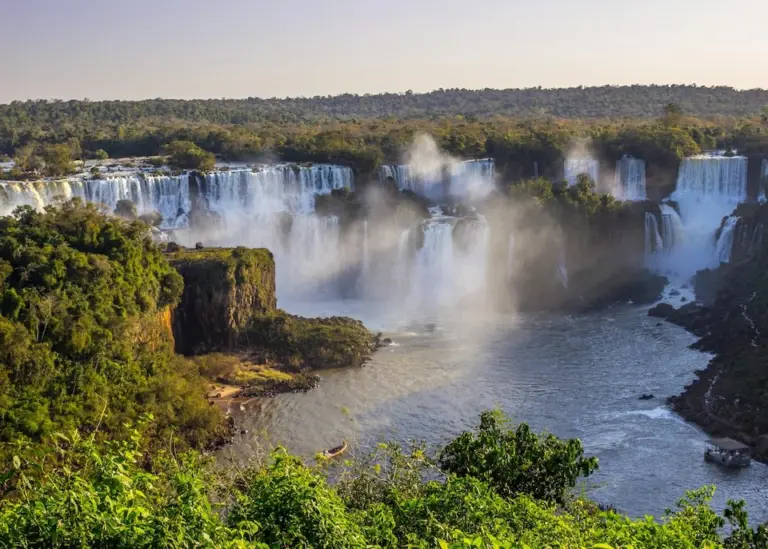 Foz do Iguaçu: Cataratas, compras no Paraguai e hospedagem sem erros