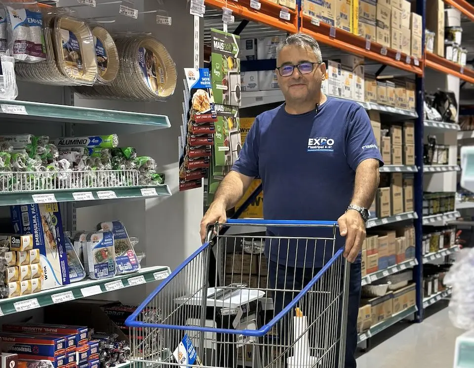 Loja Plastripel Você será loja modelo na EXPO Plastripel 2026 e oferecerá experiência de autosserviço para lojistas