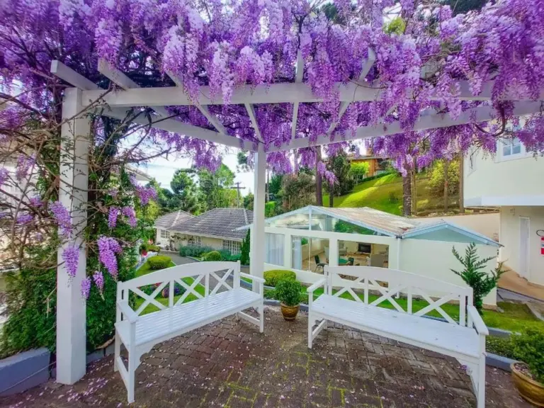 Viagens nostálgicas: Booking seleciona quatro destinos no Brasil inspirados pela saudade