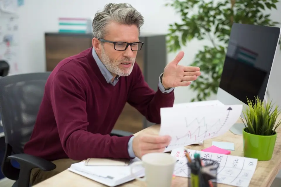 Multas antigas ainda precisam ser pagas? Saiba quando a dívida prescreve