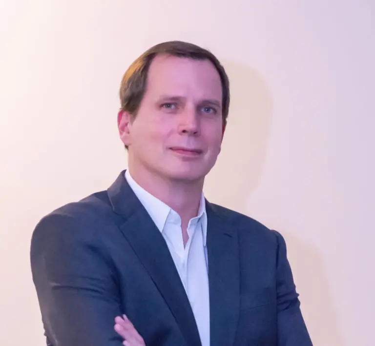 Estudo global reforça que emoções negativas não causam câncer e alerta para mitos que ainda geram culpa nos pacientes