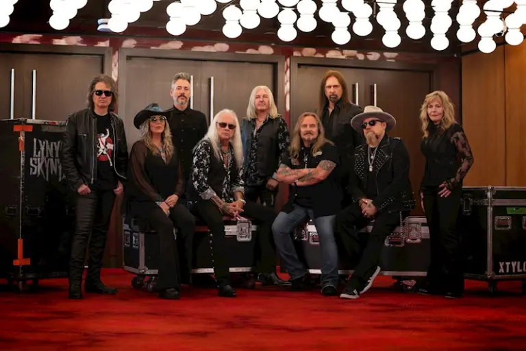 ABRIL COM TUDO NO QUALISTAGE