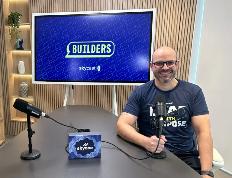 Skyone investe em letramento em IA para destravar adoção da tecnologia nas empresas