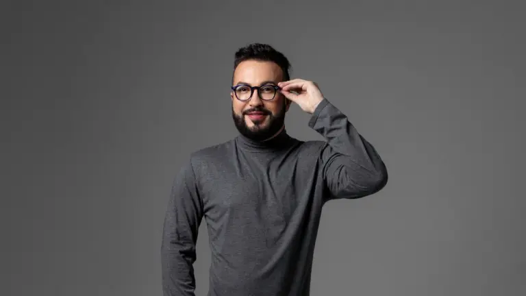 [OPINIÃO] A nova engenharia social não tenta enganar você. Ela já sabe quem você é.