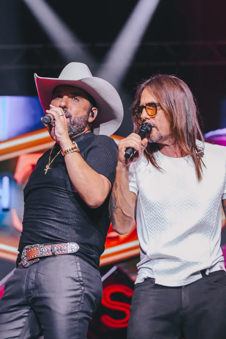 Primeiro domingo do Barretão será de clássicos com Edson & Hudson e Matogrosso & Mathias