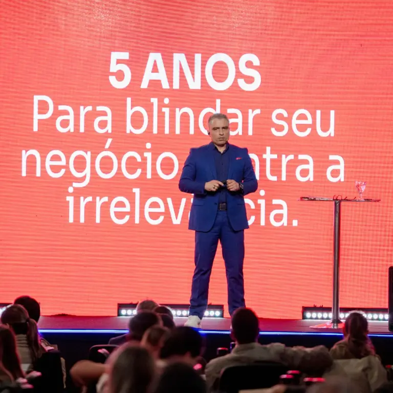 Especialista do Vale do Silício desembarca em Ribeirão Preto para imersão em IA aplicada aos negócios
