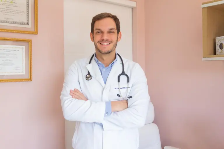 Sociedade Brasileira de Pediatria lança alerta sobre o uso de Whey Protein e Creatina na infância, especialista explica os riscos